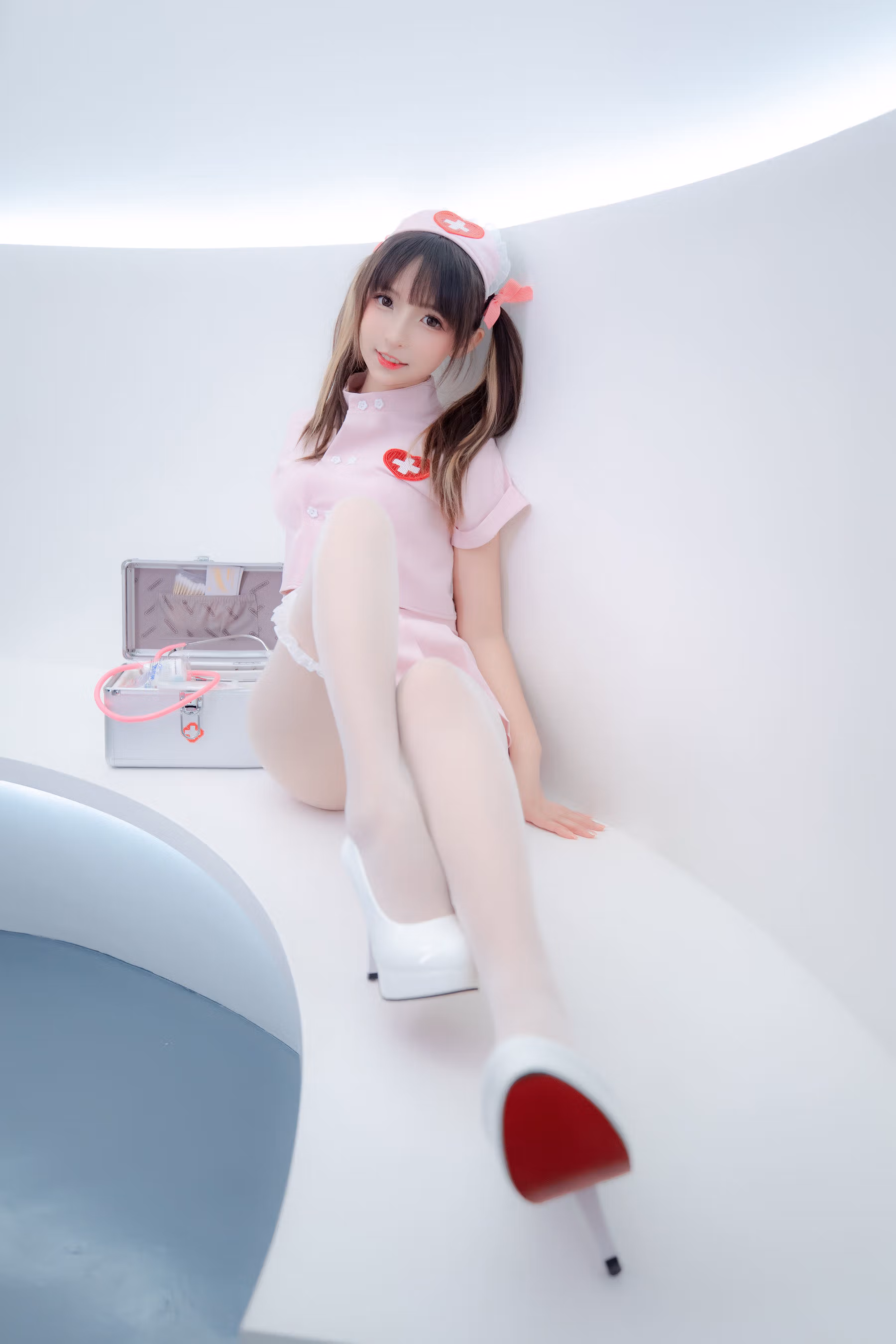 [网红COSER写真] 萝莉神楽板真冬 之心身バランス 清纯美女-第5张