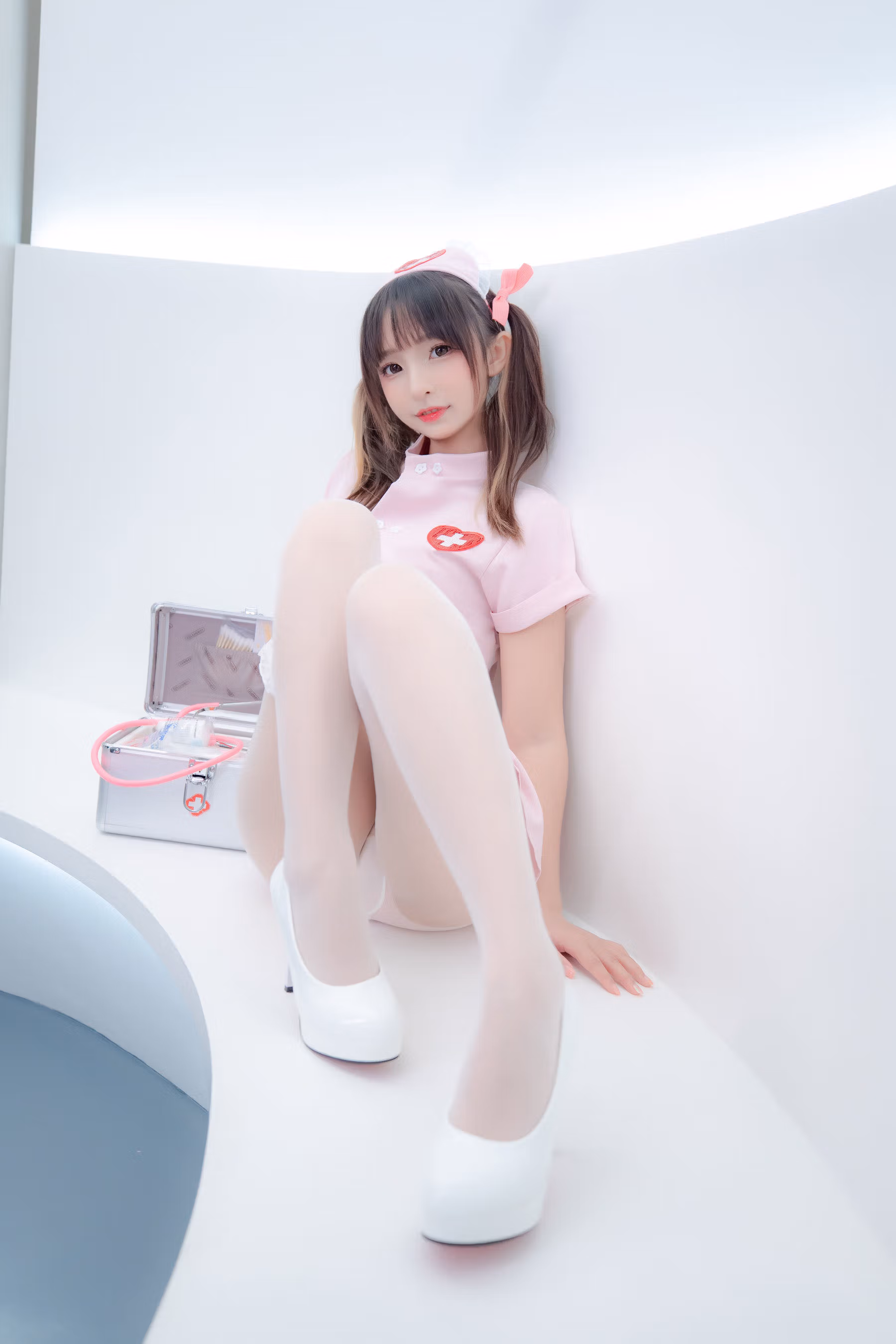 [网红COSER写真] 萝莉神楽板真冬 之心身バランス 清纯美女-第6张
