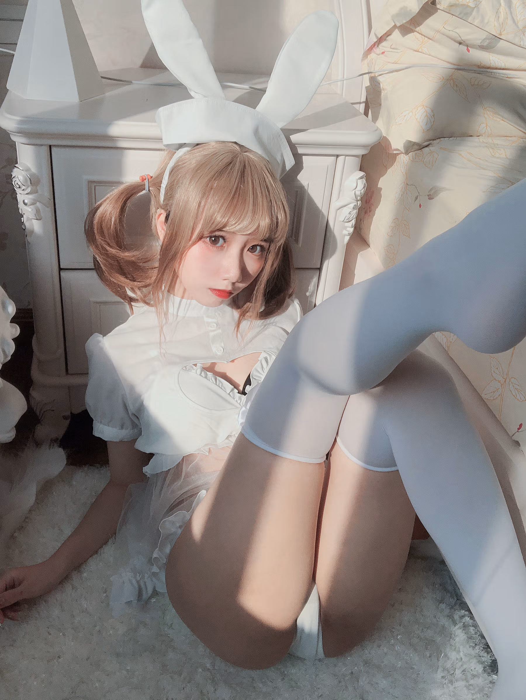 [网红COSER写真] 动漫博主果咩酱w - 兔兔护士 清纯美女-第4张